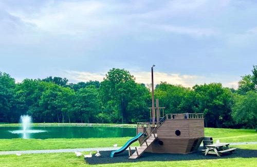 Ronks Hotel | Hershey Farm Resort