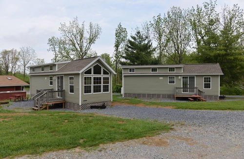 Lebanon - Pine Grove RV Rental | Hershey RV & Camping Resort