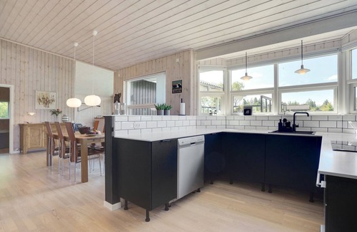 Hou House | "Herta" - 700m from the sea by Interhome