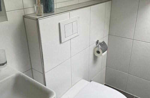 Wald House | Herzliches Zimmer im Zürcher Oberland