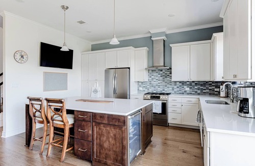 Georgetown House | Hestia: Exec Brownstone Elevator & Outdoor Kitchen