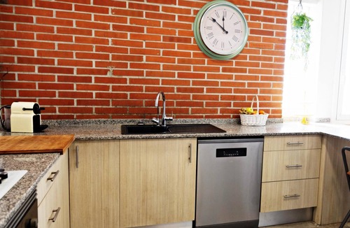 Pineda de Mar Villa | HESTIA House with pool ideal for families. Wi-Fi free.