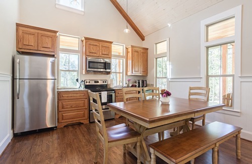 Union Valley Cabin | Heth House - Modern Victorian cottage in the woods
