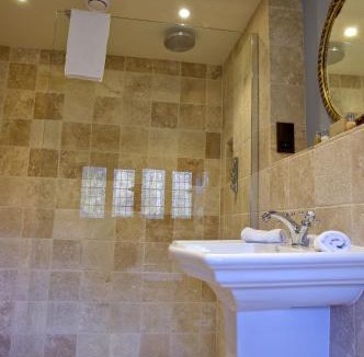 Hever House | Hever Castle Luxury Bed and Breakfast