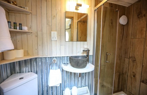 Chiddingstone Hoath Ski Chalet | Hever Luxury Dome