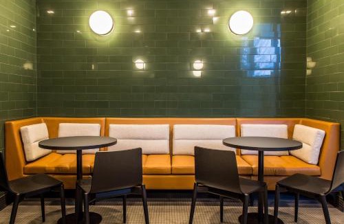 Corner Brook Hotel | Hew & Draw Hotel