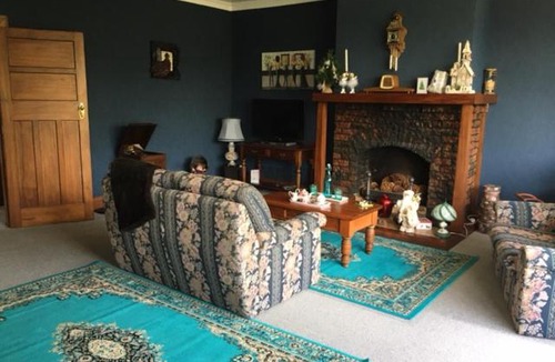 Geraldine Bed & Breakfast | Hewling's Manor