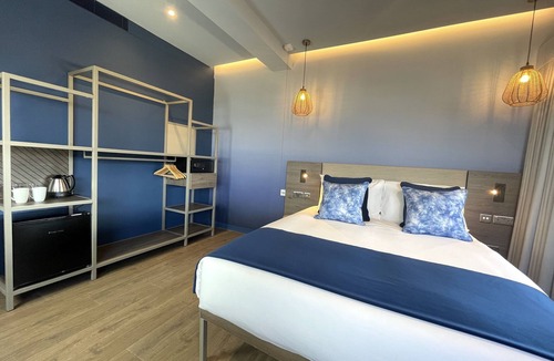 Auckley Hotel | Hex Wildlife Hotel