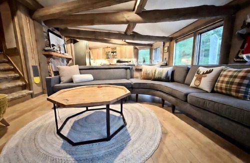 Balsam Lake Cabin | Hexagon Hideaway on Balsam Lake - Private Dock Kayaks Sunset Views