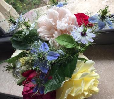 Semur-en-Auxois House | Hexagonal Tower for 2 with shared pool