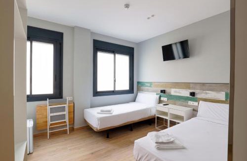Cerdanyola del Valles House | Hey Rooms