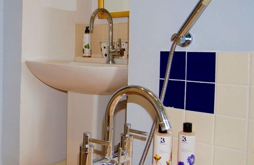 Lower Heyford Bed & Breakfast | Heyford House Bed & Breakfast