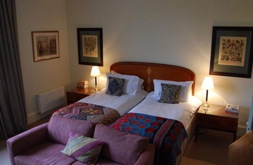 Lower Heyford Bed & Breakfast | Heyford House Bed & Breakfast