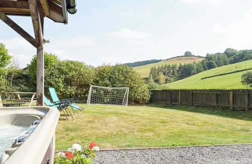 Tirabad Cottage | Heyope Cottage