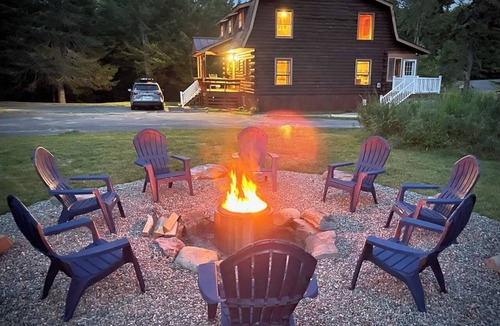 Barton House | HGTV Cabin Lake Willoughby/Burke/Jaypeak EV Chrgr