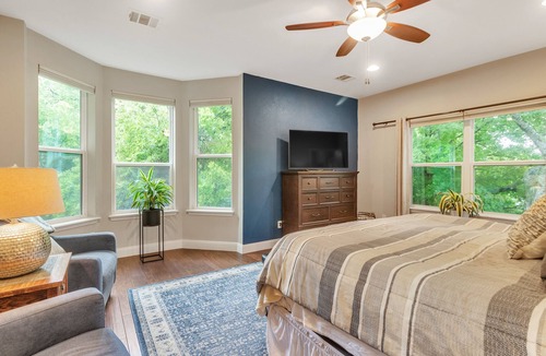 Northwest Hills House | HGTV Featured Property! - Pet Friendly, Beautiful, Comfy Home - Central Location! by RedAwning
