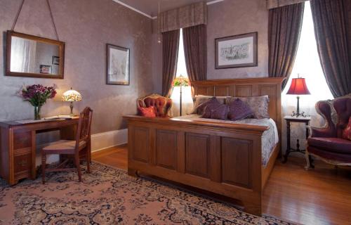Seventh Ward Bed & Breakfast | HH Whitney House - A Bed & Breakfast on the Historic Esplanade