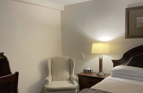 Portage La Prairie Hotel | Hi-Way Motel