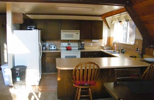Greer Cabin | Hibernation Hideaway Rustic Cabin In The Forest