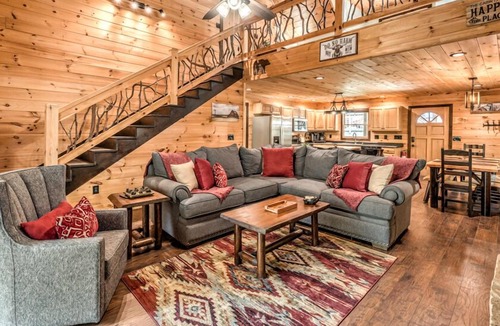 Williamstown Other | Hibernation Station - Pet Friendly | Hot Tub | Fire Pit | Pool Table & Arcade Games
