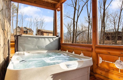 Gatlinburg House | Hibernation Station, 2 BR, Pool Access, Hot Tub, Fireplace, Sleeps 4