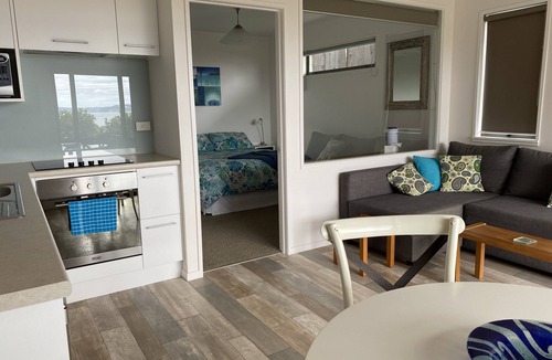 Manly Apartment | Hibiscus Coast Haven