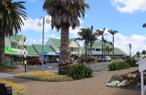 Manly Apartment | Hibiscus Coast Haven