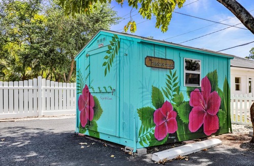 Fort Myers River District House | Hibiscus House Bed Breakfast Citrus Room