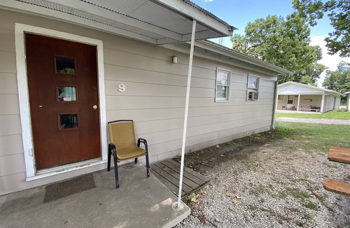 Pittsburg House | Hickory Grove Hideaway - Cabin 9