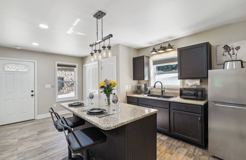 Hickory Apartment | Hickory Hideaway: Pet-Friendly Haven w/Fire Pit!
