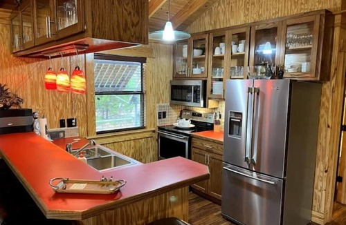 Quinlan House | Hickory House on Lake Tawakoni