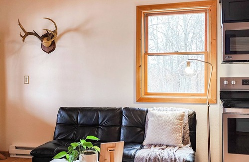 Davis County Cabin | Hickory Lake Getaway