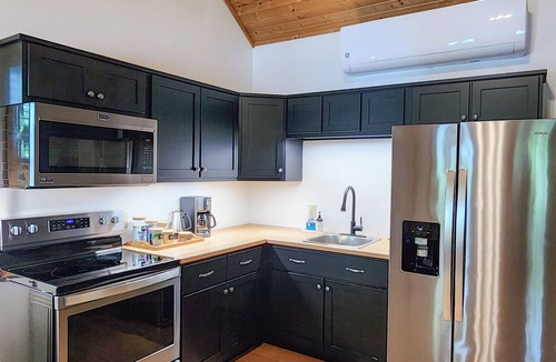 Davis County Cabin | Hickory Lake Getaway