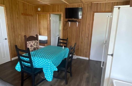 Trent Hills House | Hickory Waterfront Cottage # 3