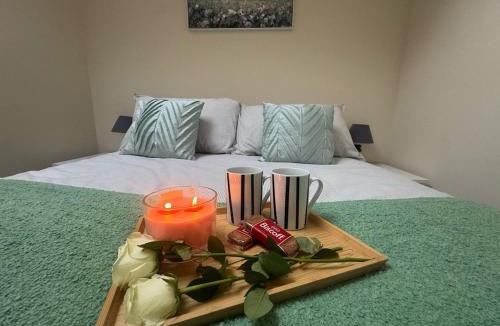 Whitehaven Apartment | Hicks Central - Sleeps 2