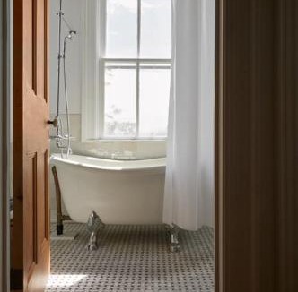 Milford House | Hicks Holme - Beach Front Victorian ST 2020-0420