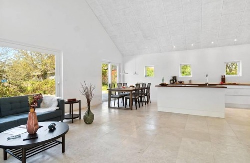 Ronde House | "Hidde" - 200m from the sea by Interhome