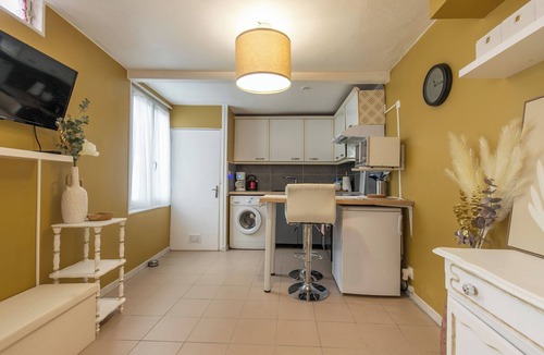 Saint-Vincent Apartment | Hidden Chic