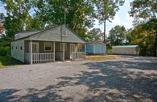 Arley House | Hidden Cove RV Resort