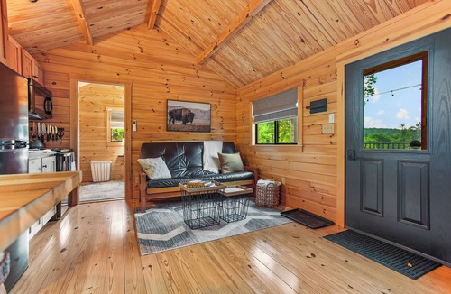 Shippenville Cabin | Hidden Creek Hideaway w/Hot Tub & Views + Fire Pit