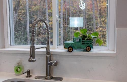 Mills River Villa | Hidden Crystal Mountain Creek Haven