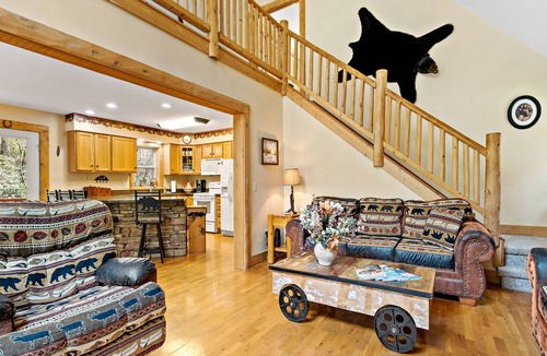 Skyland Cabin | Hidden Falls Cabin -Waterfall, Hot Tub, Private!