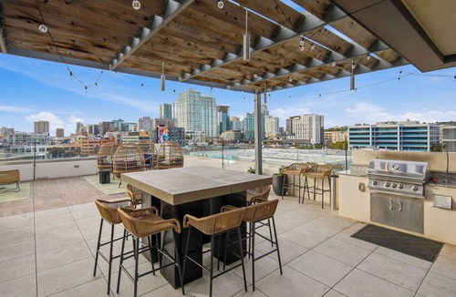East Village Apartment | Hidden Gem Apartment in Downtown