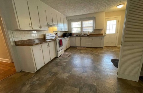 Gadsden House | *Hidden Gem Close 2 Everything *