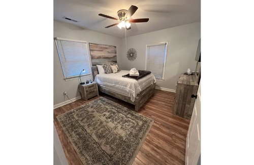 Northwest Raleigh Apartment | Hidden Gem conveniently located to everything.