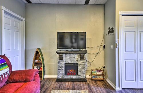 Pine Hollow Apartment | Hidden Gem: Dock & Views on Pine Hollow Reservoir!