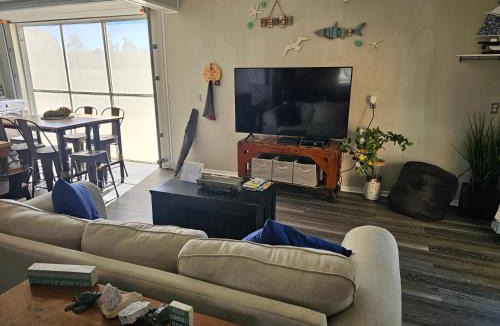 Panama City Beach House | Hidden Gem Guest House