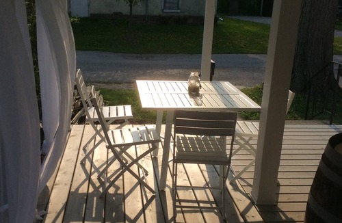 Crystal Beach House | Hidden gem in Crystal beach! Bay Beach Hideaway NO. STR 2020-0102
