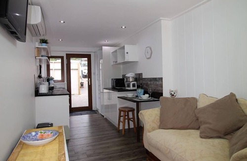 Flagstaff Hill Cottage | Hidden Gem in Flagstaff Hill