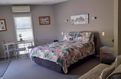Napier Bed & Breakfast | Hidden Gem in Oaklands